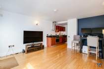 Main Photo of a 1 bedroom  Semi Detached House for sale