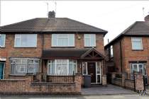 Main Photo of a 3 bedroom  Semi Detached House to rent