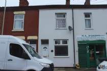 Main Photo of a 3 bedroom  Terraced House to rent