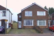 Main Photo of a 3 bedroom  Semi Detached House to rent