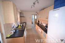 Main Photo of a 5 bedroom  Terraced House to rent