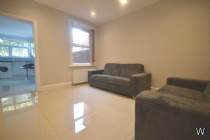 Main Photo of a 5 bedroom  Terraced House to rent