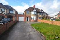 Main Photo of a 4 bedroom  Semi Detached House to rent