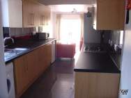 Main Photo of a 6 bedroom  Terraced House to rent