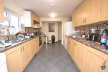 Main Photo of a 6 bedroom  Terraced House to rent