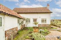 Main Photo of a 2 bedroom  Barn Conversion to rent