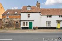 Main Photo of a 3 bedroom  Terraced House for sale