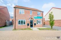 Main Photo of a 4 bedroom  Detached House for sale