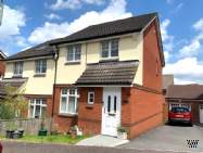 Main Photo of a 3 bedroom  Semi Detached House for sale