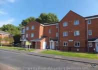 Main Photo of a 2 bedroom  Flat to rent