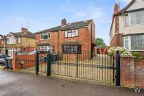 Main Photo of a 4 bedroom  Semi Detached House for sale