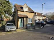 Main Photo of a 1 bedroom  Detached House for sale