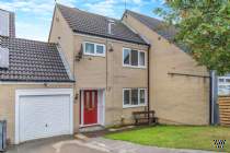 Main Photo of a 3 bedroom  Link Detached House for sale