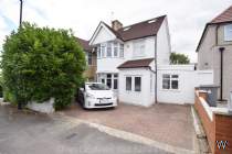 Main Photo of a 4 bedroom  Semi Detached House to rent