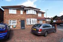 Main Photo of a 5 bedroom  Detached House to rent