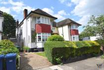 Main Photo of a 4 bedroom  Semi Detached House for sale