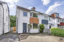 Main Photo of a 4 bedroom  Semi Detached House for sale