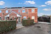 Main Photo of a 4 bedroom  Semi Detached House for sale