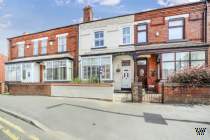 Main Photo of a 4 bedroom  Terraced House for sale