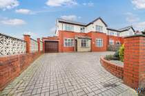 Main Photo of a 3 bedroom  Detached House for sale