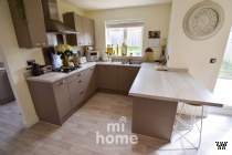 Main Photo of a 4 bedroom  Detached House for sale