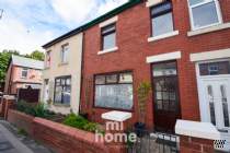 Main Photo of a 3 bedroom  Terraced House for sale