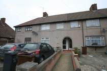 Main Photo of a 3 bedroom  Terraced House to rent