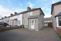 Main Photo of a 3 bedroom  Semi Detached House to rent