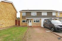 Main Photo of a 4 bedroom  Semi Detached House to rent