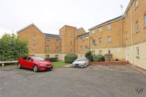 Main Photo of a 2 bedroom  Flat to rent