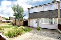 Main Photo of a 3 bedroom  Semi Detached House for sale