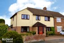 Main Photo of a 4 bedroom  Semi Detached House for sale