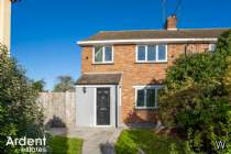 Main Photo of a 3 bedroom  Semi Detached House for sale