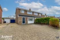 Main Photo of a 3 bedroom  Semi Detached House for sale