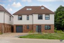 Main Photo of a 5 bedroom  Detached House to rent