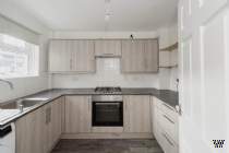 Main Photo of a 4 bedroom  Terraced House to rent