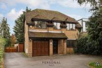 Main Photo of a 4 bedroom  Detached House to rent