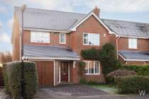 Main Photo of a 4 bedroom  Detached House to rent