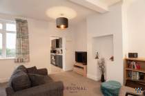 Main Photo of a 2 bedroom  Flat to rent