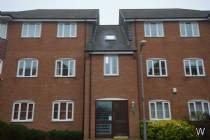 Main Photo of a 2 bedroom  Flat to rent