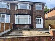 Main Photo of a 3 bedroom  Semi Detached House to rent