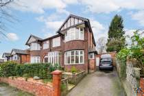 Main Photo of a 5 bedroom  Semi Detached House for sale