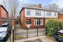 Main Photo of a 3 bedroom  Semi Detached House for sale