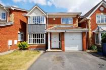 Main Photo of a 4 bedroom  Detached House to rent