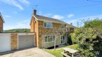 Main Photo of a 3 bedroom  Detached House for sale