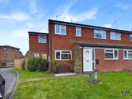 Main Photo of a 4 bedroom  Semi Detached House for sale