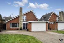 Main Photo of a 4 bedroom  Detached House for sale