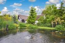 Main Photo of a 3 bedroom  Detached House for sale