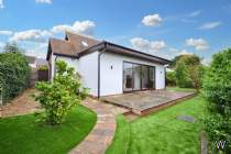 Main Photo of a 2 bedroom  Detached House for sale