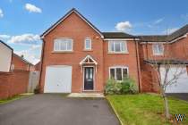 Main Photo of a 5 bedroom  Detached House for sale